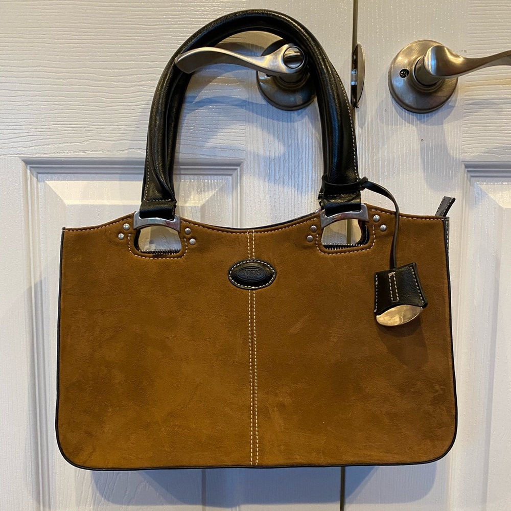 NWOT TOD'S saddle suede, chocolate brown handles.